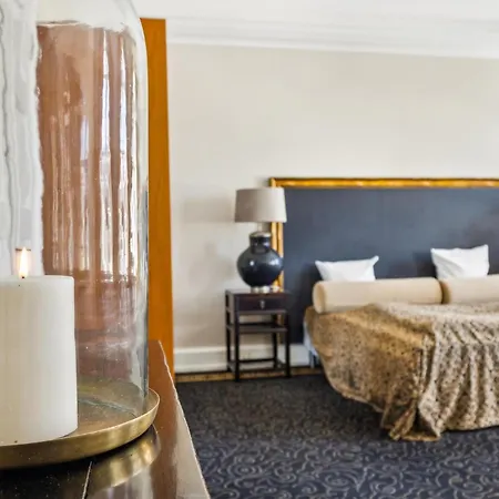 灵克宾酒店 酒店 3*