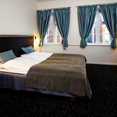 Отель Hotel Ringkobing Ринкёбинг