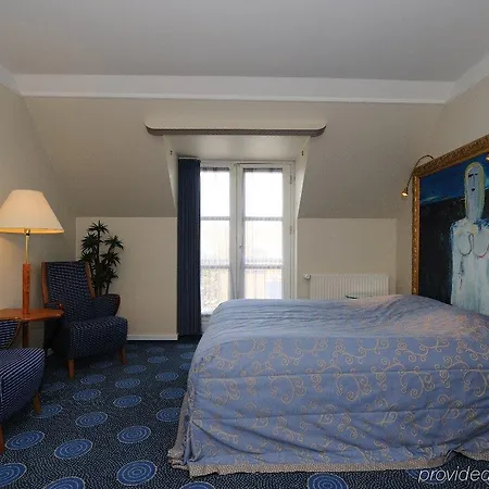 Отель Hotel Ringkobing Ринкёбинг